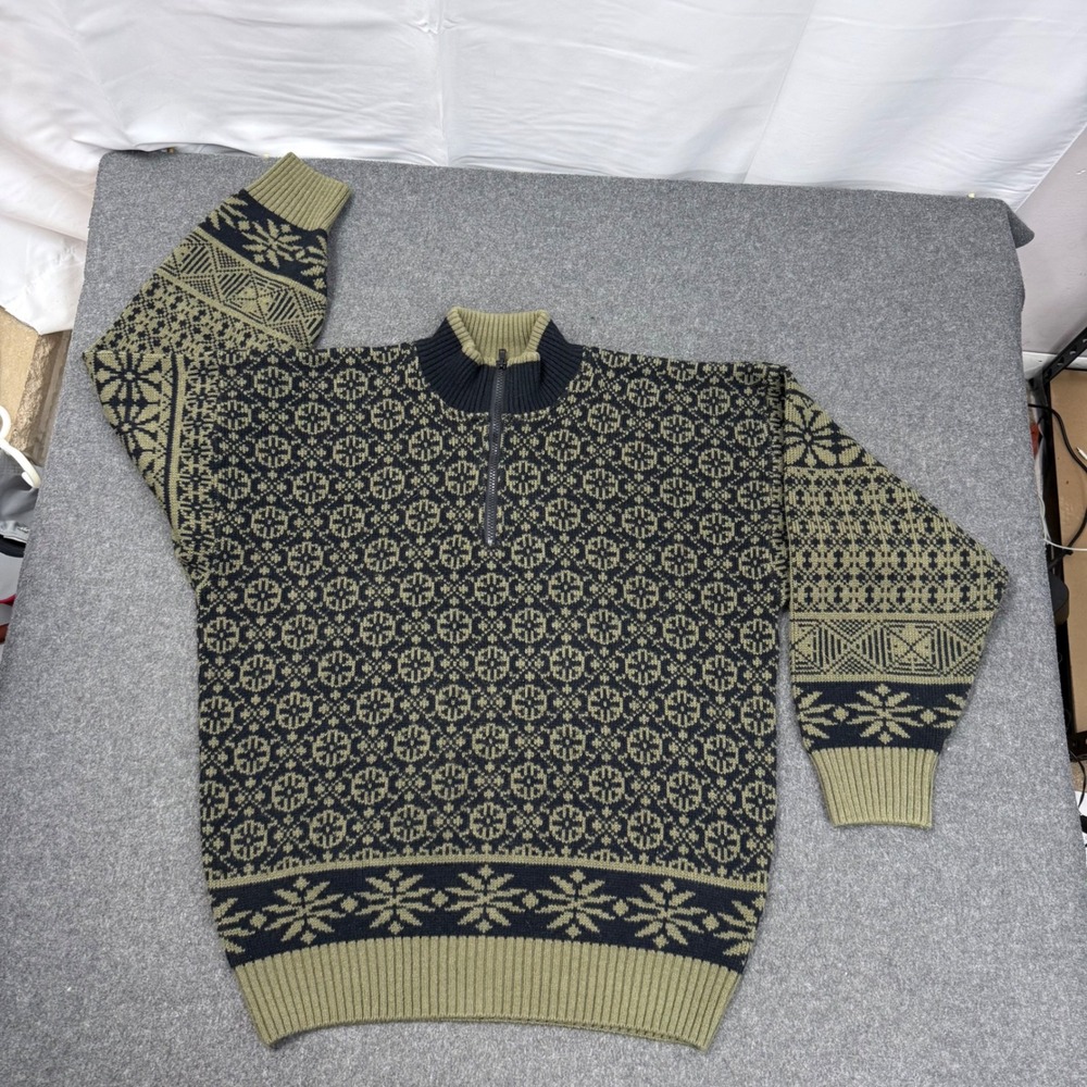 Tundra Canada Mens Large Wool Blend Quarter Zip Nordic Snowflake Sweater Green